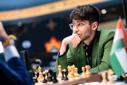 国际象棋候选人锦标赛：卡鲁阿纳和菲鲁兹亚在候选人锦标赛首场比赛中并未获得有利位置 |棋
